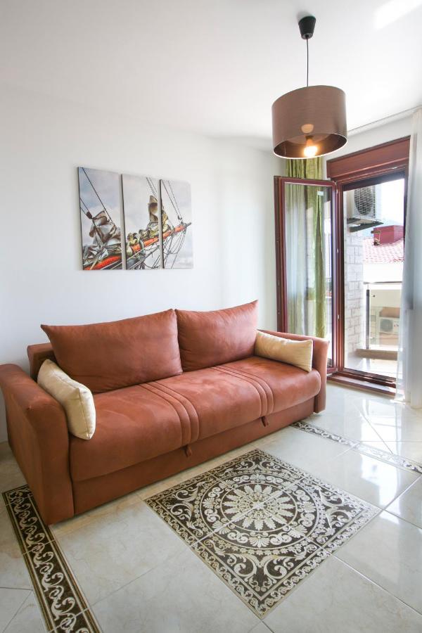 Anatolia - Family Sea View One-Bedroom Apartment Budva Buitenkant foto