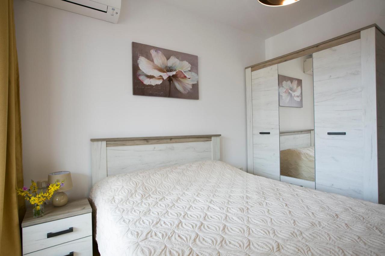 Anatolia - Family Sea View One-Bedroom Apartment Budva Buitenkant foto